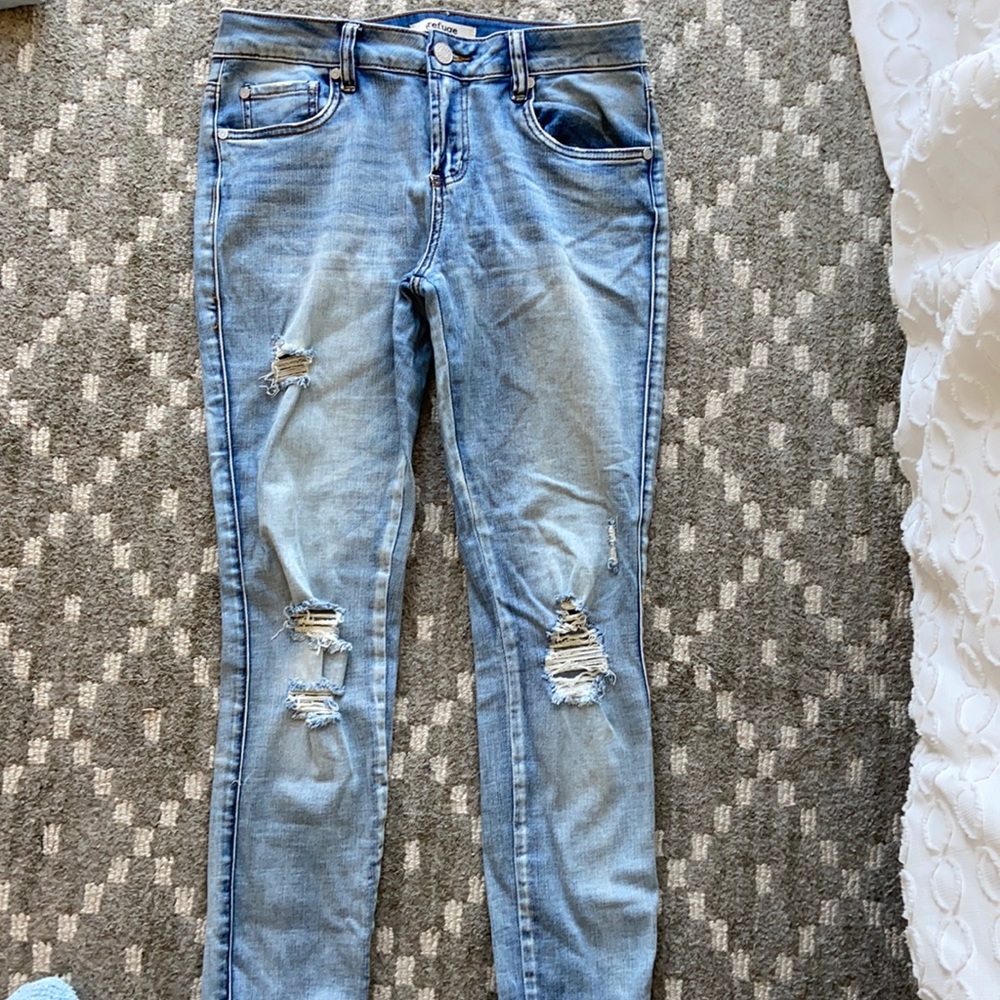 Refuge Ripped Jeggings